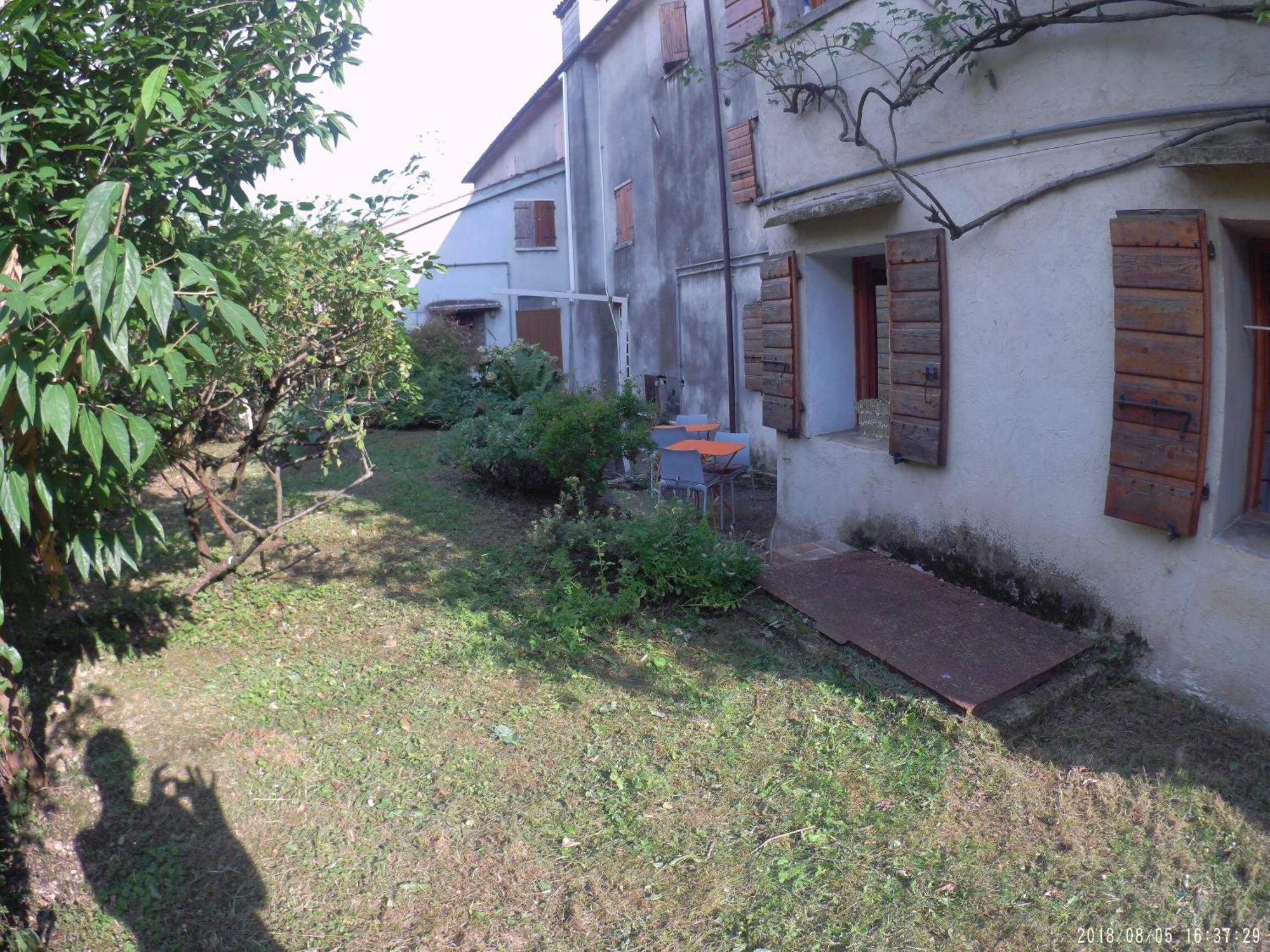 B&B Rosales Borso del Grappa Dış mekan fotoğraf